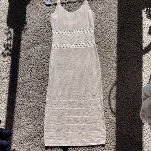 Elegant Beige Sleeveless Dress